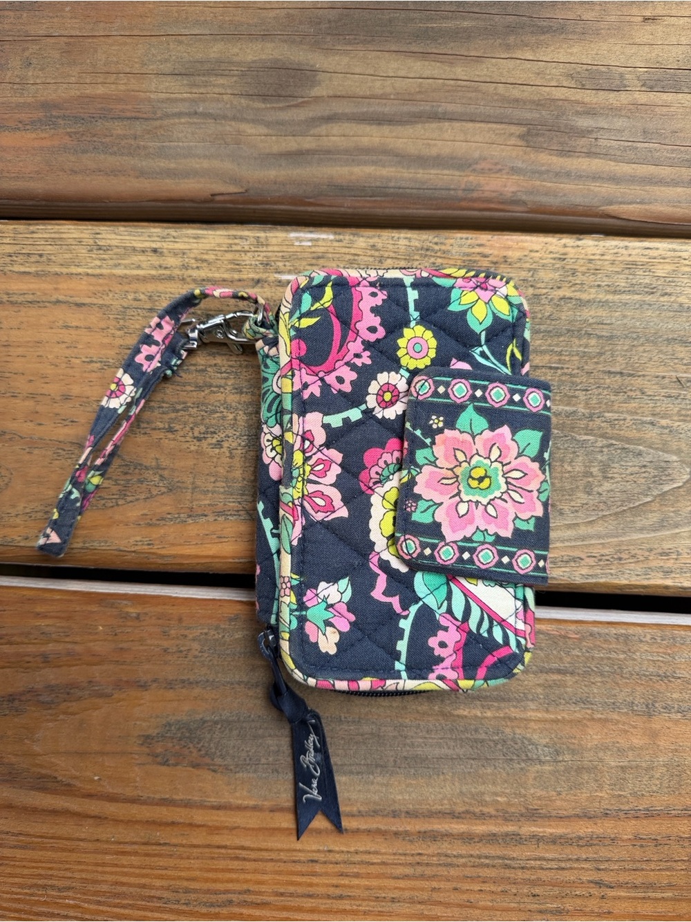 Vera Bradley Quilted Wristlet Phone Case - Petal Paisley